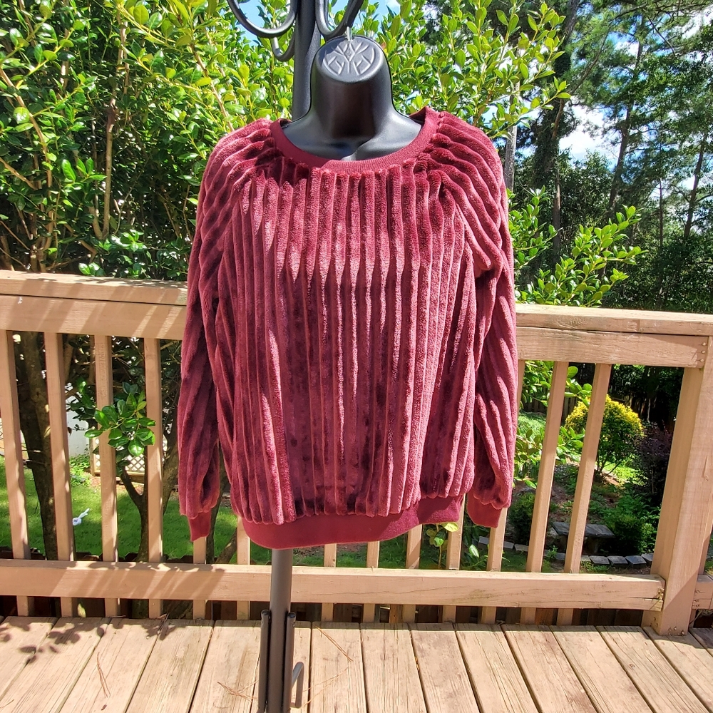 🎁Burgundy Fuzzy rib knit pullover